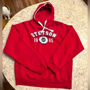 Stetson hooded sweater size m in great shape. Heavy and warm.